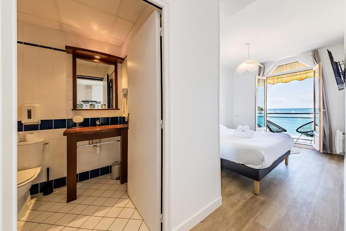 Les Pieds Dans L'Eau - Appartment 2 - Vue Mer Cancale Exterior foto